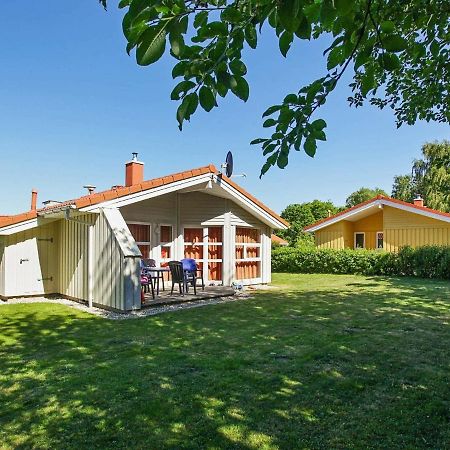 Three-Bedroom Holiday Home In Groemitz 11 エクステリア 写真